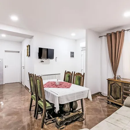 Ondina By Interhome * Svetvincenat