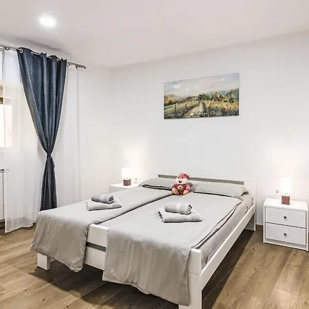 Ondina By Interhome