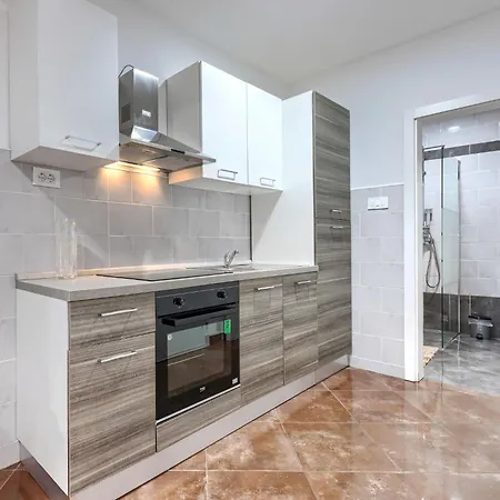 Ondina By Interhome Svetvinčenat